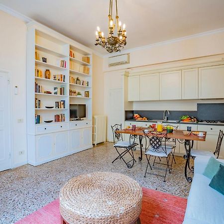 Ca' Grassi 2 Charming Balcony Apartment Venice Exterior photo